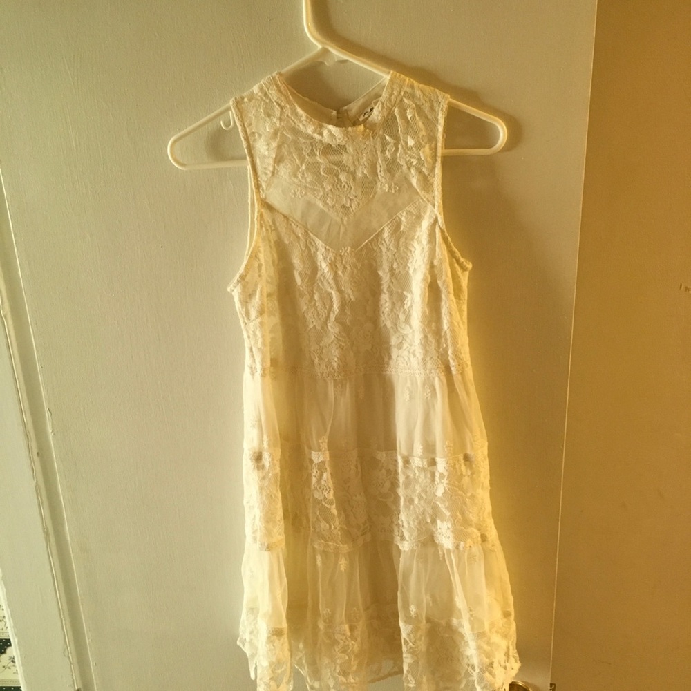 White lace dress